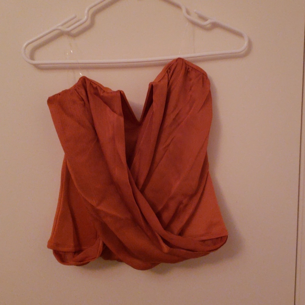 Halter top